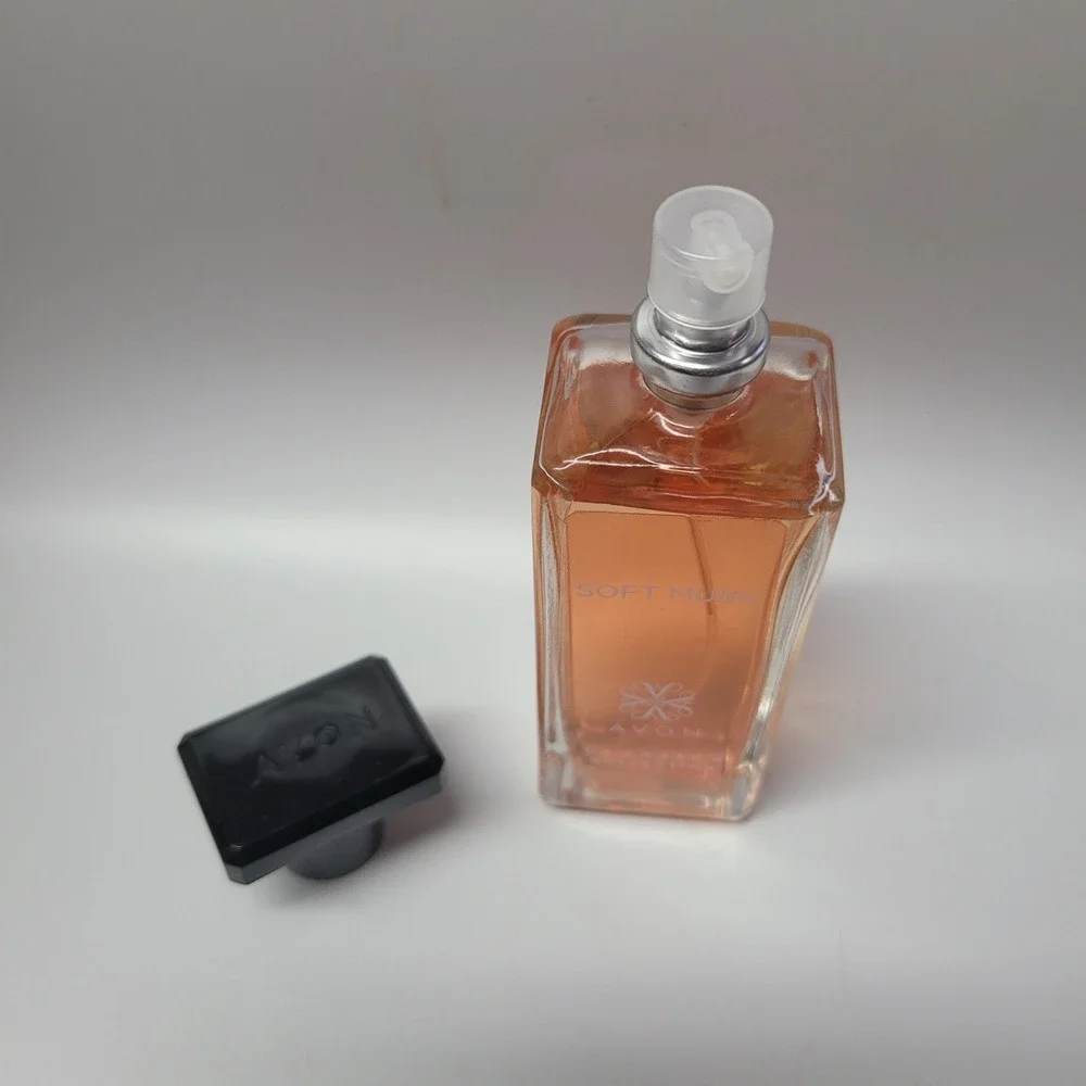 Avon Soft Musk Classics Collection Eau de Cologne Women 1.7 fl oz Fragrant Spray
